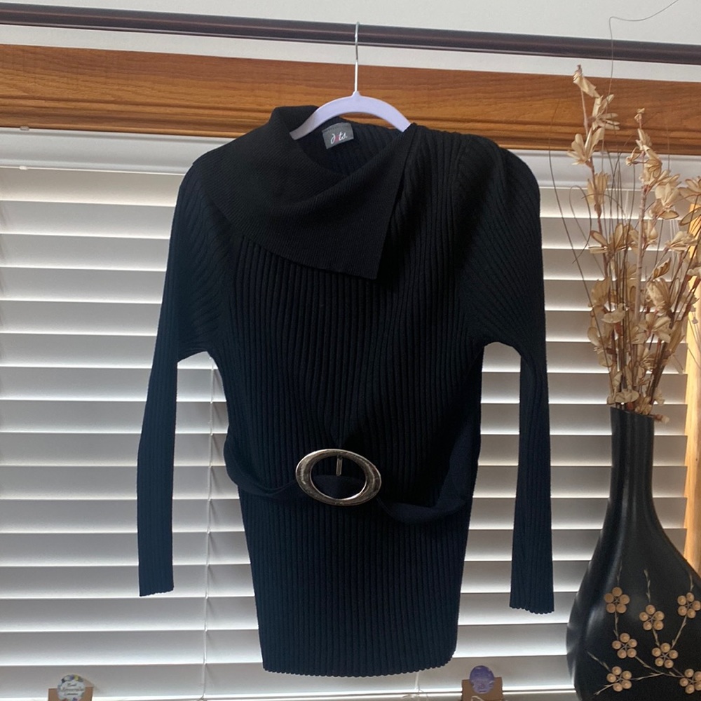 DOTS women’s sweater, size large